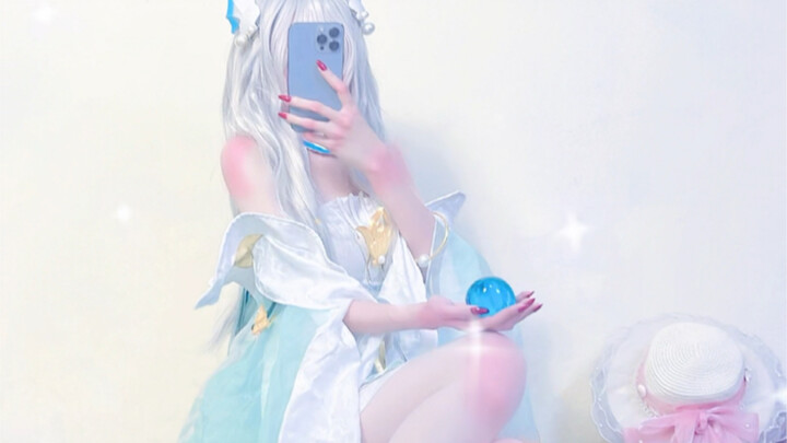 How could a girl possibly turn down a dazzling treasure?