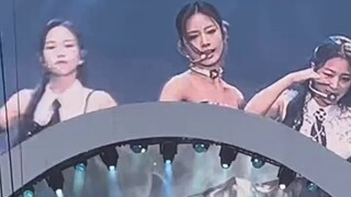 【Ayou Chen】Menari untuk Membebaskan Saya di Konser TWICE! Lompat dari lereng ski ke tempat konser!