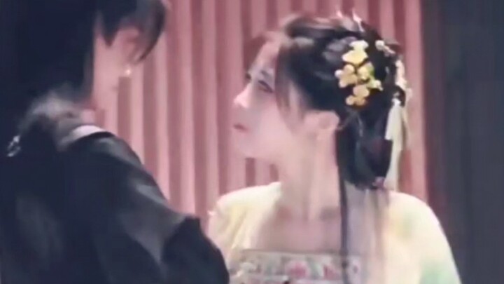 Koki ganda sangat gembira, Mu Ziqi dan Ling Miaomiao berada dalam bingkai yang sama! ! Mereka yang t