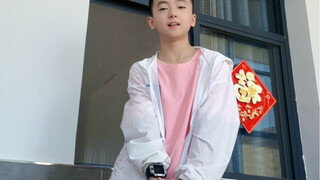 弹琴扭扭舞