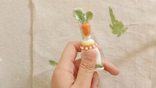 [DIY] Making A Carrot With Clay