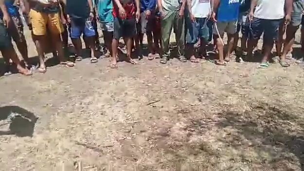 whhite kelso x 5k sweater