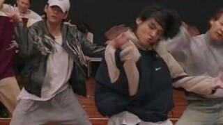 มาดูกันว่าการโจมตีแบบลดมิติคืออะไร