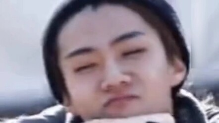 After Park Chanyeol, another over-the-top male fan has shown up %Wu Shixun – an “idol head” who appe