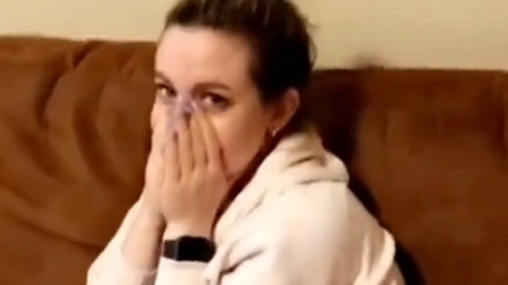 Reaksi istri setelah suami selesai bercukur