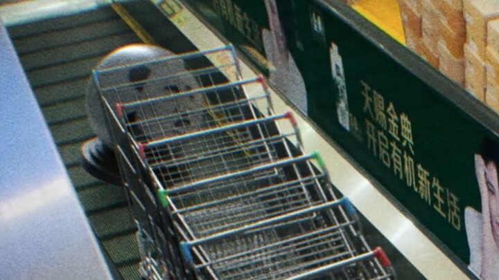 Quay được trong siêu thị, thấy thú vị nên chia sẻ luôn.