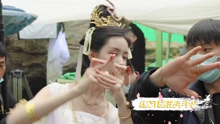 【Chen Duling】Liputan behind the scenes Tian Huan menggunakan rigging