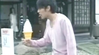 أضحكني حتى الموت! كيف يكون جاكي شو البالغ من العمر 25 عامًا بهذا الدرجة من الغباء!!