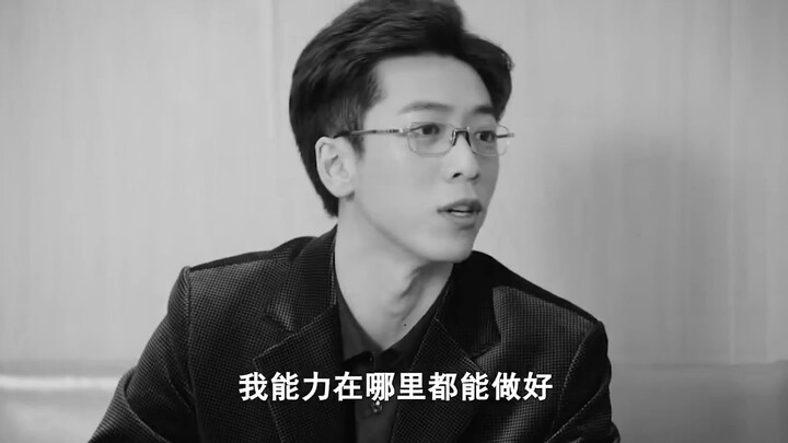小伙刚要被裁撤，谁知送了领导一篮水果，反倒连升三级成国企处长！