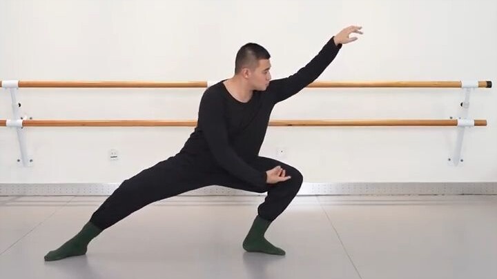 The most practical details in dance: the origin of the sense of power in movements