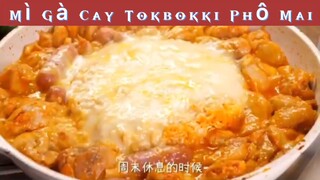 Mì Gà Cay Tokbokki Phomai & Thịt Heo Chiên Sốt Chua Ngọt #monngonmoingay