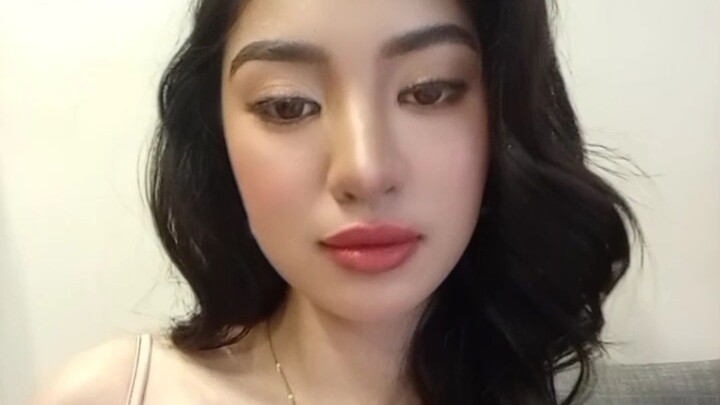 ganda gandahan 😂