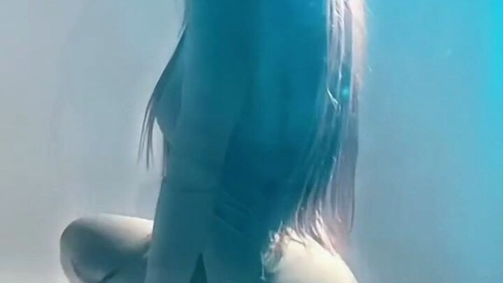 我眼里有光，医生说是散光