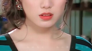 ว้าว! ปรากฏว่าจางเว่ยไม่ได้โกหก! ไม่แปลกใจเลยที่เธอเล่นบทสาวงามท่ามกลางสาวงาม... อย่าโทษริชาร์ดเลย..