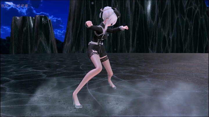 弱音vs初音  →_→不是会员用不起，只是五毛钱的特效更有性价比&r渲