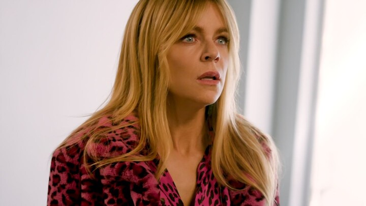 With this knowledge and lightning-fast reflexes, solving cases is as easy as eating a meal.