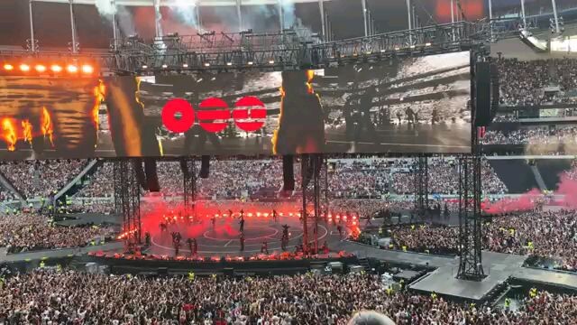 bts would tour arirang London day 2