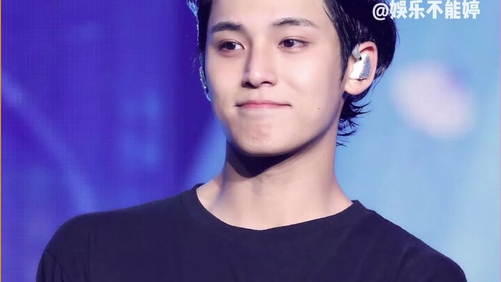 Anjing yang sekali beraksi langsung bikin rekan satu tim ketawa setahun #KimMinGyu #BuSungKwan #Bisn