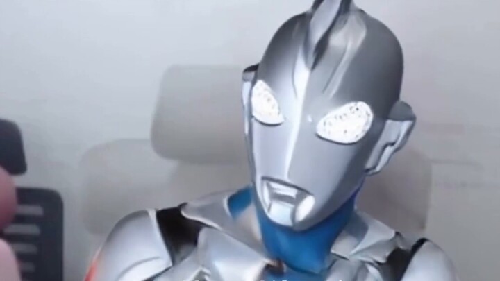 Armory memenangi MVP dan Zeta menang begitu saja tanpa usaha apa pun!