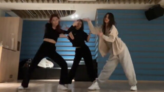 【ITZY】อาวุธของนักเต้น!! หล่อมาก!