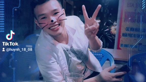 để yêu em anh tập chơi game