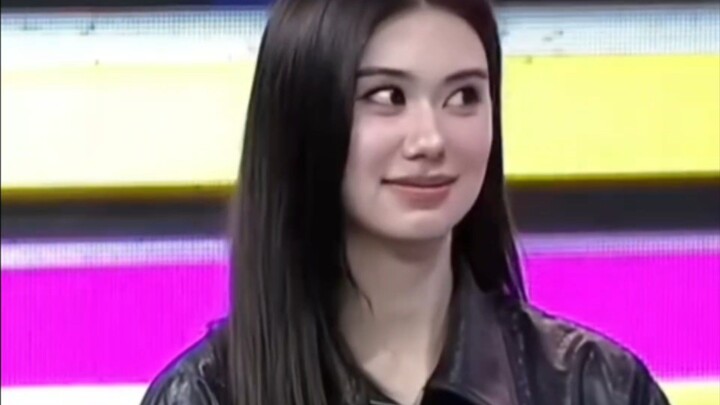 Kala niyo di mapapansin tinginan na yan 😄🫣😆 #lenamiu #safezone