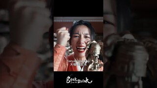 My girlfriend is crazy and I love it 😍💕| Back from the Brink | YOUKU Shorts
