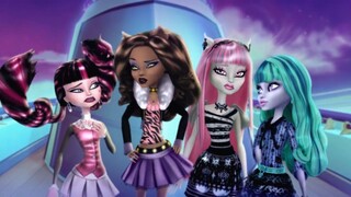 Monster High: Haunted (2015) - 720p