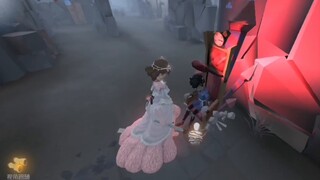 Identity V nhưng hiệu ứng âm thanh của Tom và Jerry
