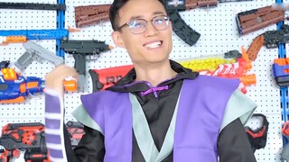 Habiskan "Banyak Uang" Cosplay "Scissor Seven" Hasilnya Sangat Lucu