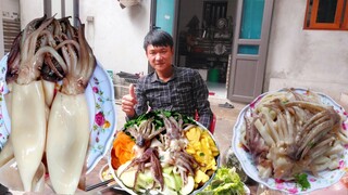 Thánh Ăn Tiết Canh Làm Món Mực Xào Rau Củ Quả Rất Ngon | Biển Nguyễn ngọc.