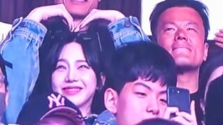 JYP 柳智敏 Giselle世纪大同框！惊喜出现ITZY演唱会大屏上！