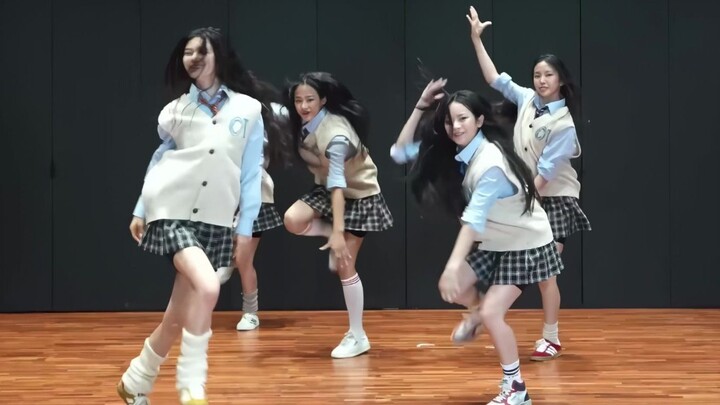 【เวอร์ชันนี้พิเศษมาก ไม่สามารถจำกัดเวลาเล่นได้ แบบนี้จะไม่ให้สนุกกันได้ยังไง】นิวจีนส์ ^Attention^ เต