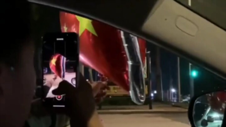 “Sudah kembali! Rasanya semua sudah kembali!”