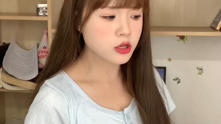 Benar-benar ingin memayungi para istri yang sedang menjalani latihan militer!