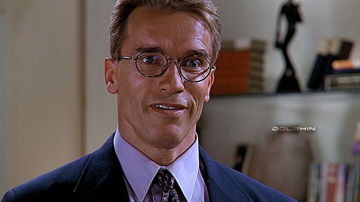 หนุ่มหล่อสวาซิเนอร์ตั้งท้องแล้วคลอดลูกชายสุดหล่อ แต่หน้าตาของเด็กน้อยช่างดูสะเปะสะปะจริงๆ!