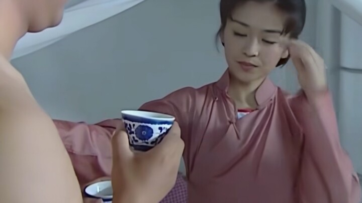 Con gái này kỳ quá rồi!