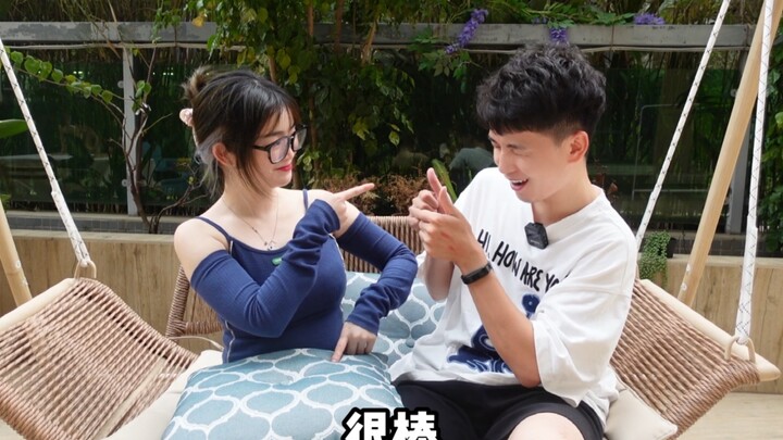 Cô gái khiếm thính chăm chỉ luyện phát âm, xem đến cuối các bạn thấy phát âm của tôi đã khá hơn chưa