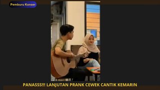 Prank cewe manis soleha buat baper kta yang nonton