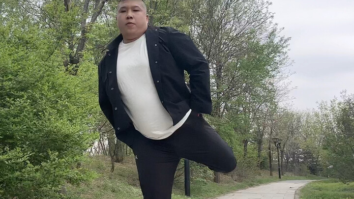 One kick ushers in the entire height of summer