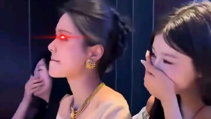 Kakak konglomerat malam ini menerobos ke karaoke bisnis, malam ini yang saya cari bukan cinta, melai