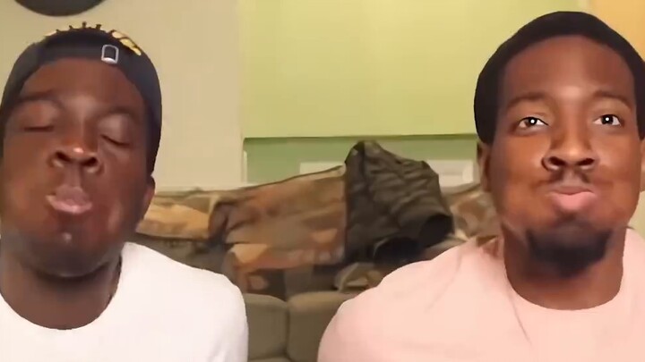 Egg Boy Party-Waka กลายเป็นคนโง่ไปแล้วเหรอ? เขาจำเสี่ยวจื่อได้ว่าเป็นแม่ของเขา และถอดเสื้อผ้าของพี่ห