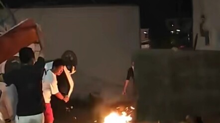 They’re all carrying electric bikes—feels like if I don’t bring something impressive, I won’t fit in