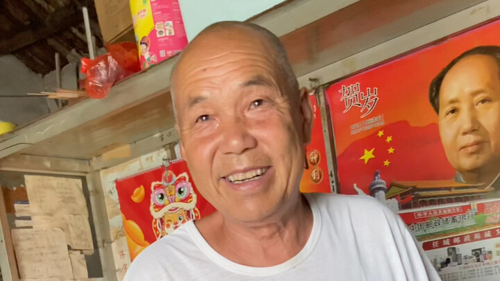 Old Man’s expression changed in a flash—he was sober in an instant! #LaughEveryTimeIGetStomachPains 