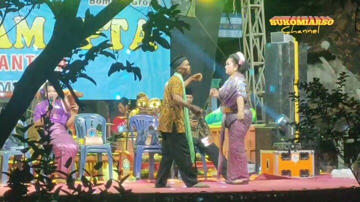 Tayub Sedekah Bumi Dusun Ngasem Desa Ngasemlemahbang.