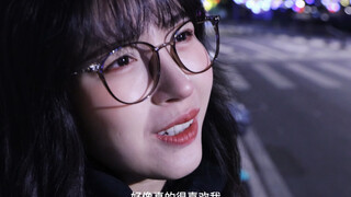 是你亲口告诉我，永远不会让我伤心的，我信了…