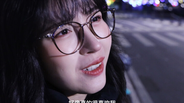 是你亲口告诉我，永远不会让我伤心的，我信了…
