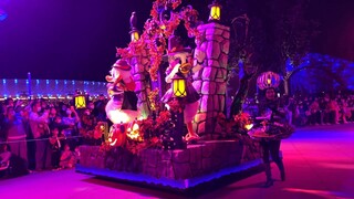 Dieu hanh Disneyland Thượng Hải Halloween