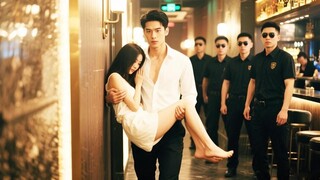 Gadis malang itu tidak sengaja tidur dengan bosnya dan hamil, dia menikahinya dan memanjakannya！