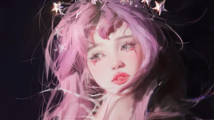 فتاة تلتفت بحنان، لمن يعتريها القلق؟